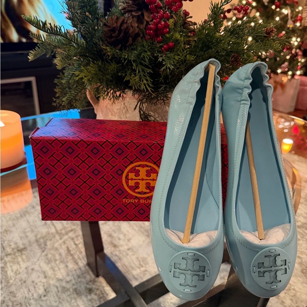 Tory Burch Minnie Travel Ballet with Leather Logo Size 11
